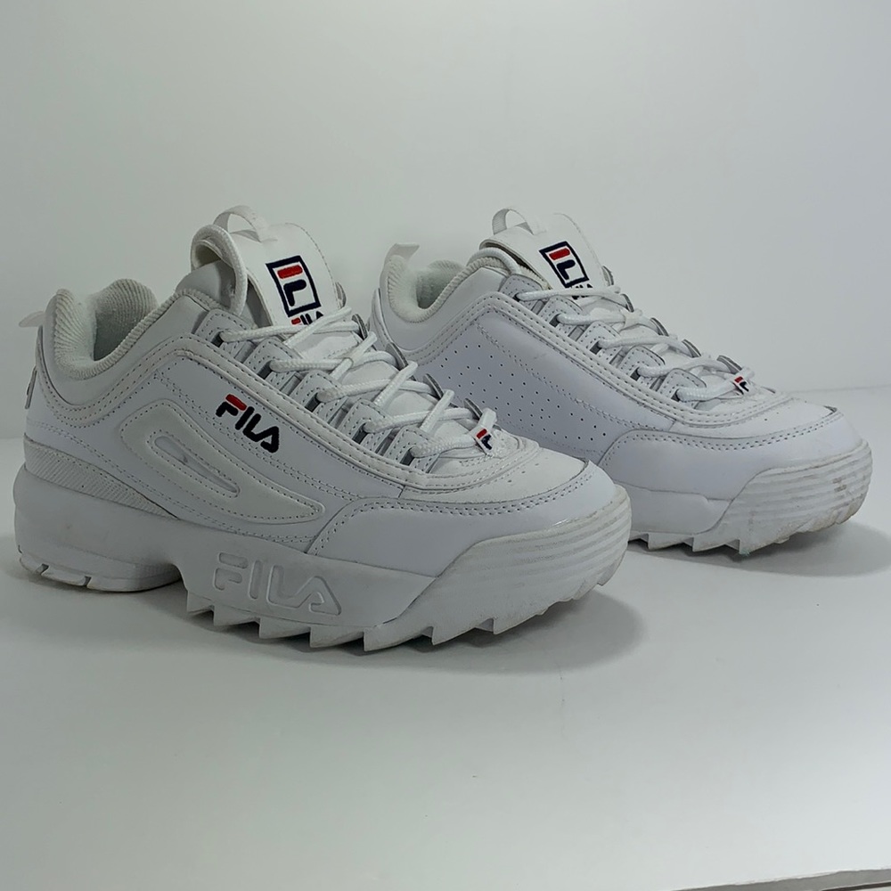 Women’s Fila Disruptor Sneaker - White - Size 9